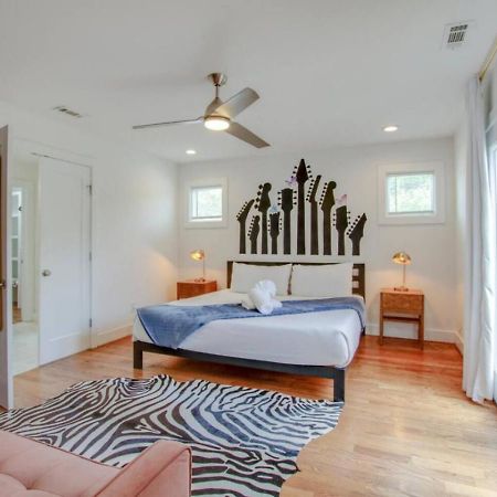 Howdy House New And Trendy With Rooftop Deck ナッシュビル エクステリア 写真
