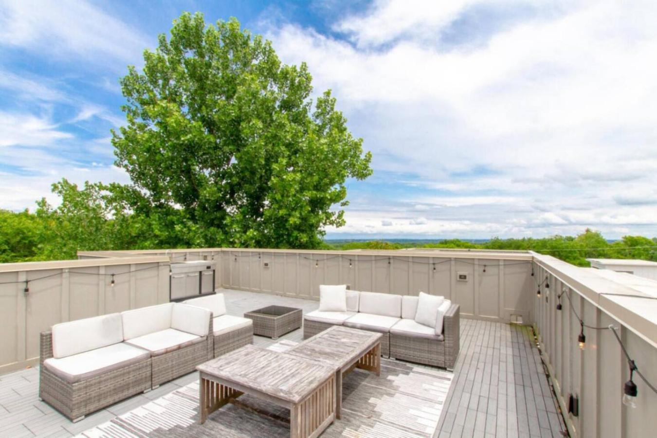 Howdy House New And Trendy With Rooftop Deck ナッシュビル エクステリア 写真